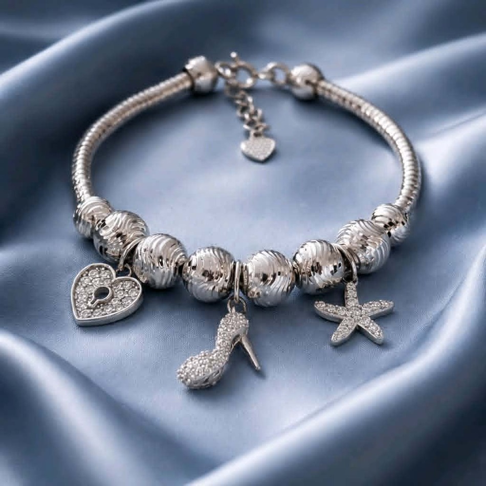Armband mit Damenschuh - As.2024