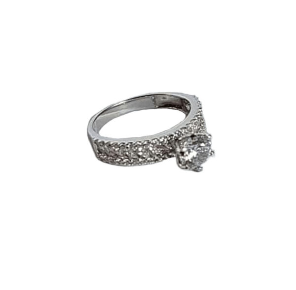 Fingerring mit Kristall