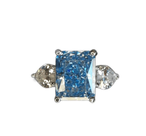 Fingerring mit Kristall