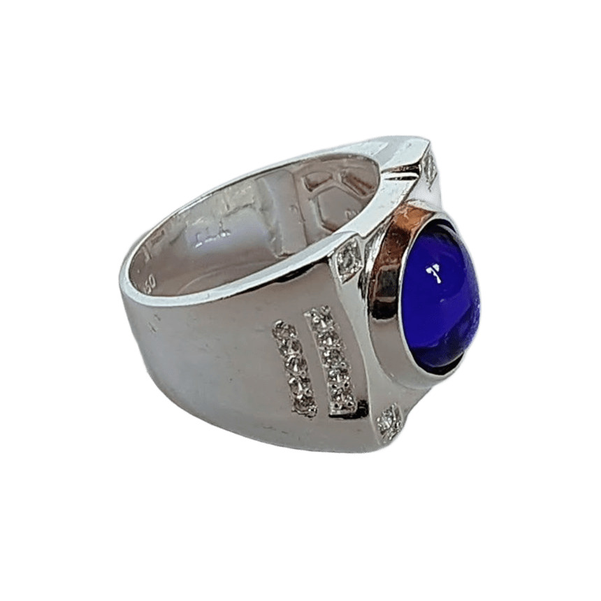 Fingerring mit Schmuckstein