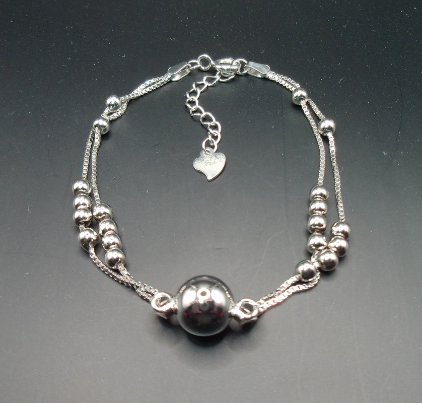 Armband mit Kugel + Kügelchen