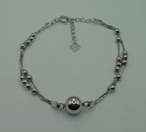 Armband mit Kugel