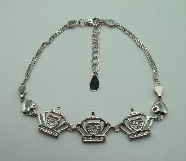 Armband mit Kronen