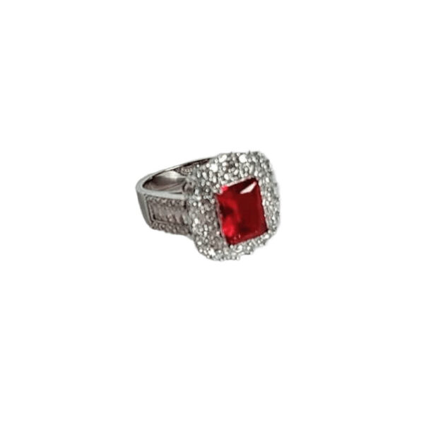 Fingerring mit Kristall