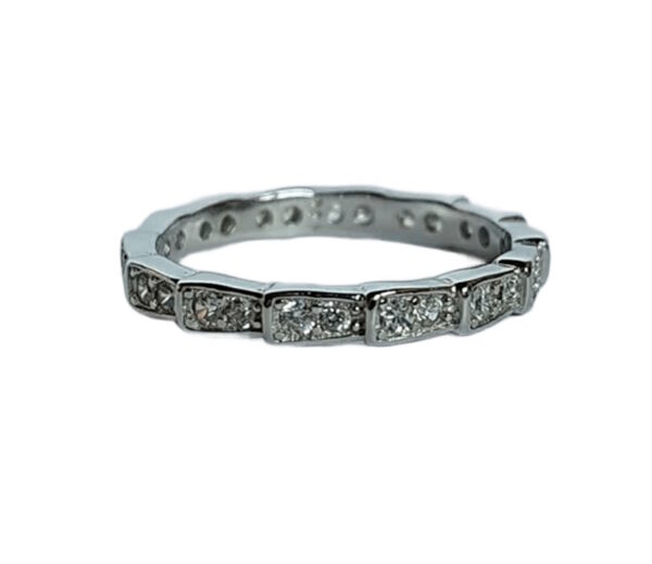 Fingerring mit Kristall-Dekor