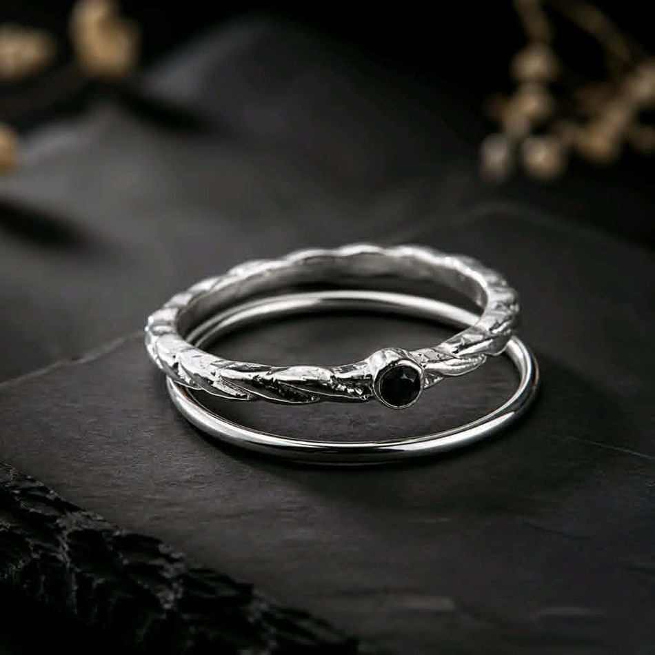 Fingerring mit Schmuckstein